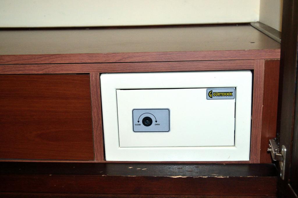 Hotel Alp Guesthouse Istambul Extérieur photo