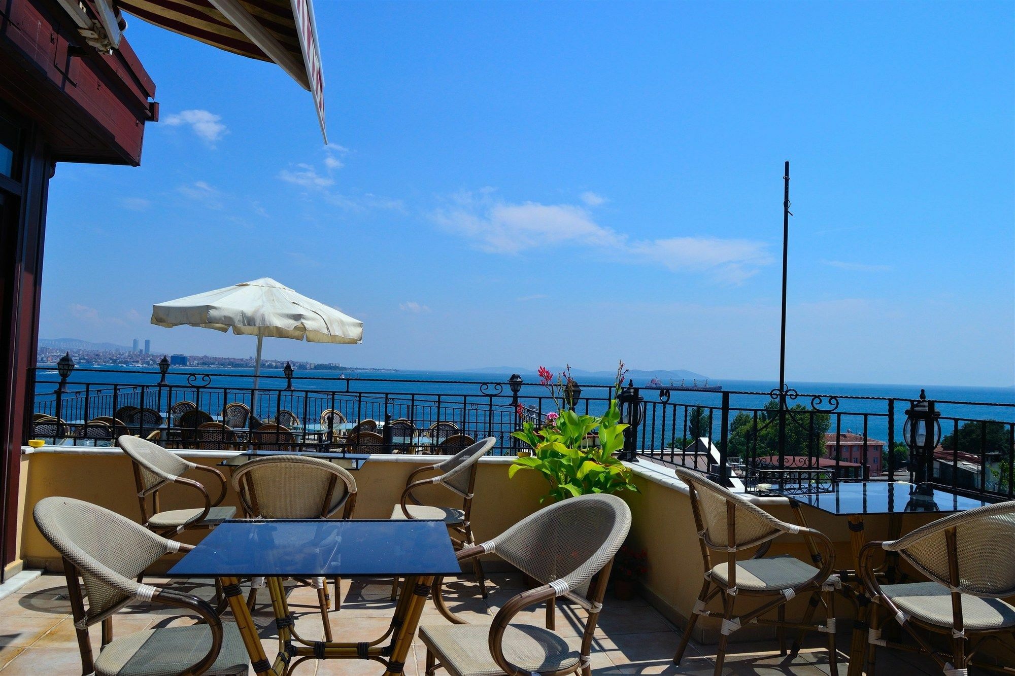 Hotel Alp Guesthouse Istambul Extérieur photo