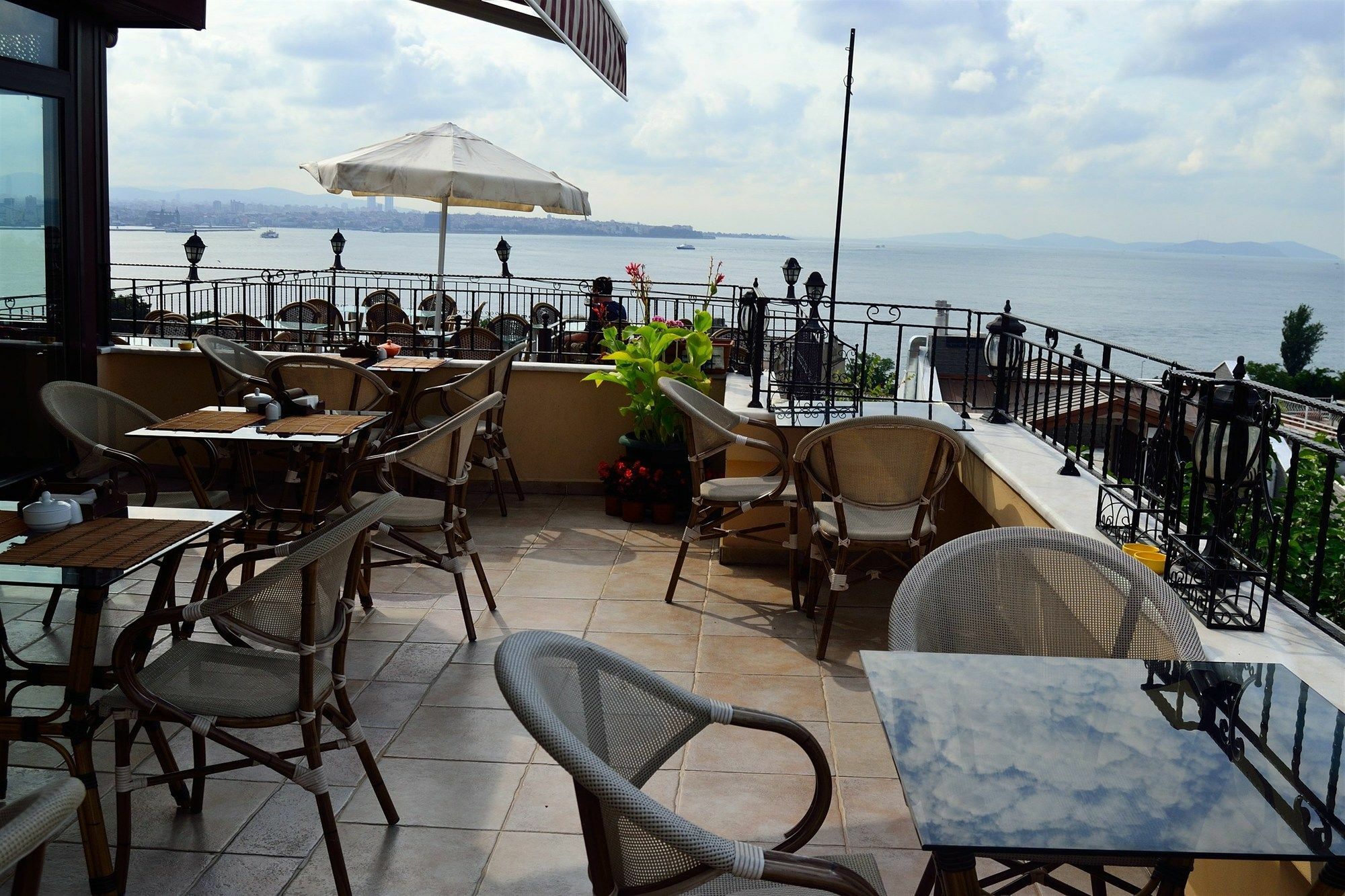 Hotel Alp Guesthouse Istambul Extérieur photo